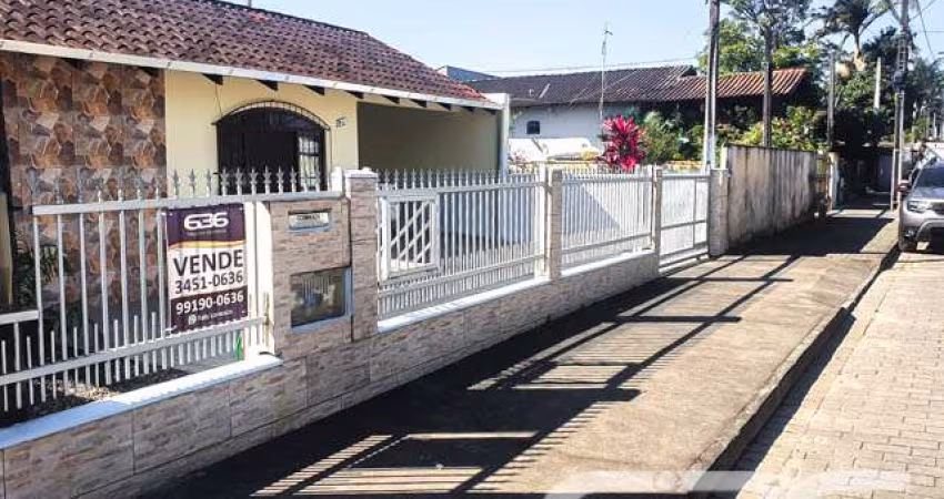 Casa | Joinville | Morro do Meio
