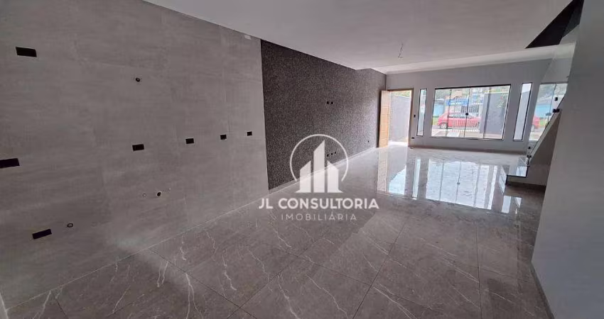 Sobrado com 3 dormitórios à venda, 121 m² por R$ 759.000 - Pinheirinho - Curitiba/PR