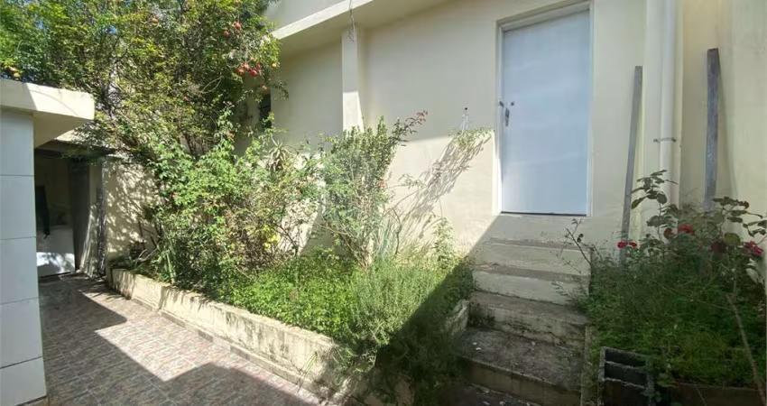 Casa com 3 quartos à venda em Parque Casa De Pedra - SP
