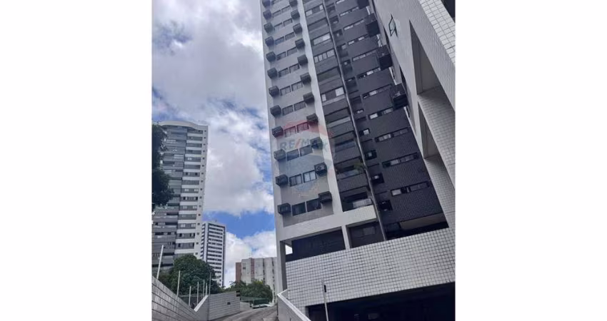 Apartamento Casa Amarela  3 quartos 78m com 2 garagens.