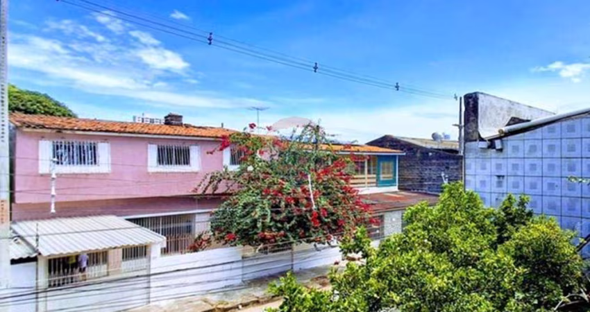 Casa à venda, 6 quartos - 360 m² em Afogados