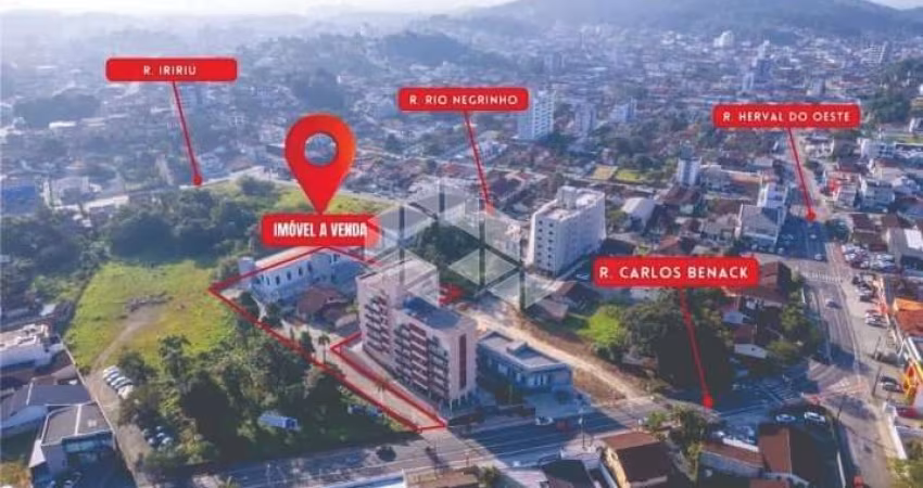 Imóvel a Venda no bairro Saguaçu com terreno COM 3.600 METROS metros quadrados e Construções de quase 1000 metros quadrados