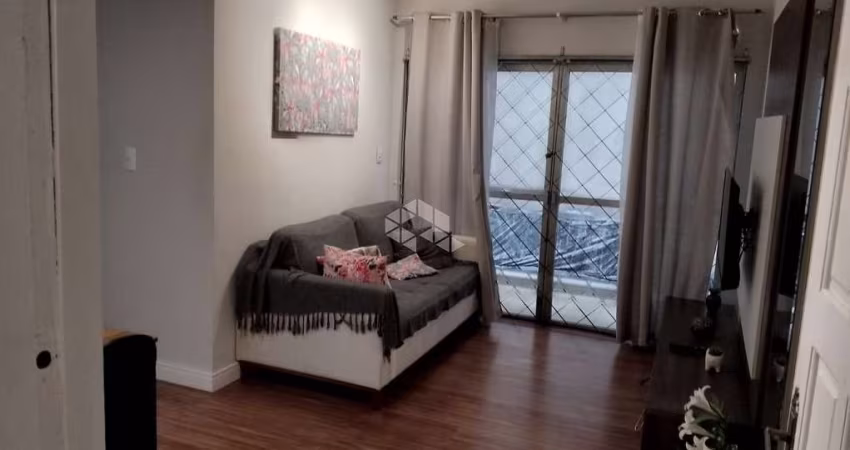 APARTAMENTO DIFERENCIADO E MOBILIADO , 2 QUARTOS, 1 BANHEIRO, BAIRRO PIONEIROS