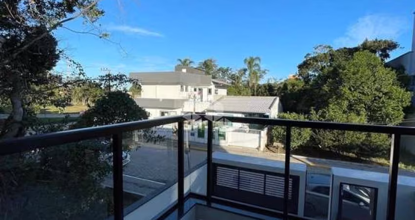 Casa/sobrado duplex  com dois quartos no Mariscal Bombinhas SC