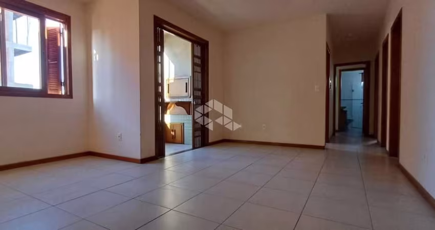 A venda apartamento com 3 dormitórios, suíte elevador, sacada no Bairro Camobi em Santa Maria