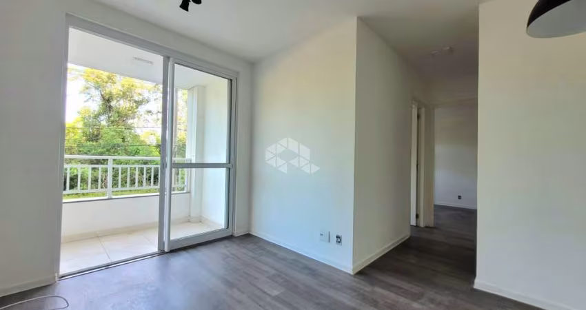 Apartamento de 2 dormitórios com suíte, sacada e 1vaga de garagem no Humaitá