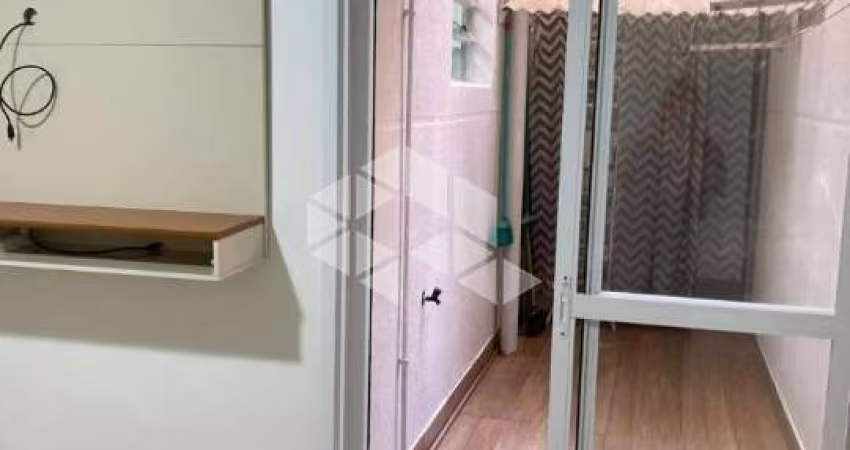 Apartamento a venda de 2 dormitórios no bairro Praia de Belas