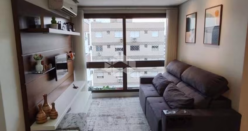 Apartamento 02 dormitórios, suite, com vaga, andar alto na Fernando Machado