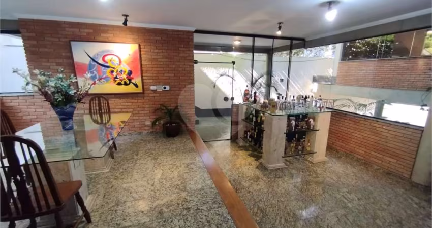 Condomínio com 6 quartos à venda em Parque Dos Príncipes - SP
