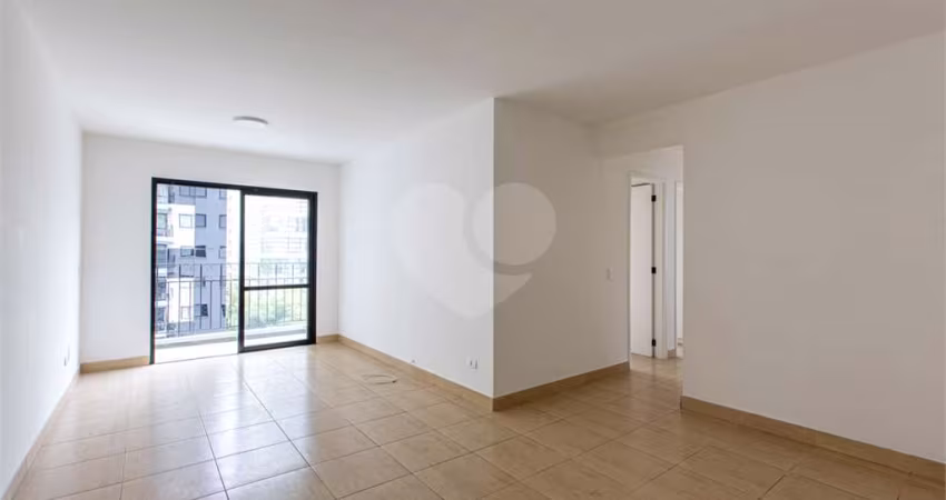 Apartamento com 3 quartos à venda em Vila Olímpia - SP