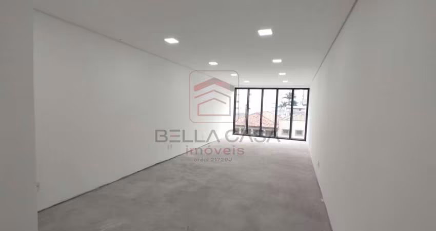 Salão Comercial Novíssimo, 250m2, 02 banheiros e instalação para ar condicionado
