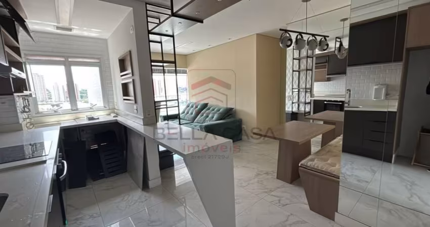 Apartamento em frente ao Shopping Anália Franco, 55 m2, 01 quarto, ar cond, varanda e 02 vagas