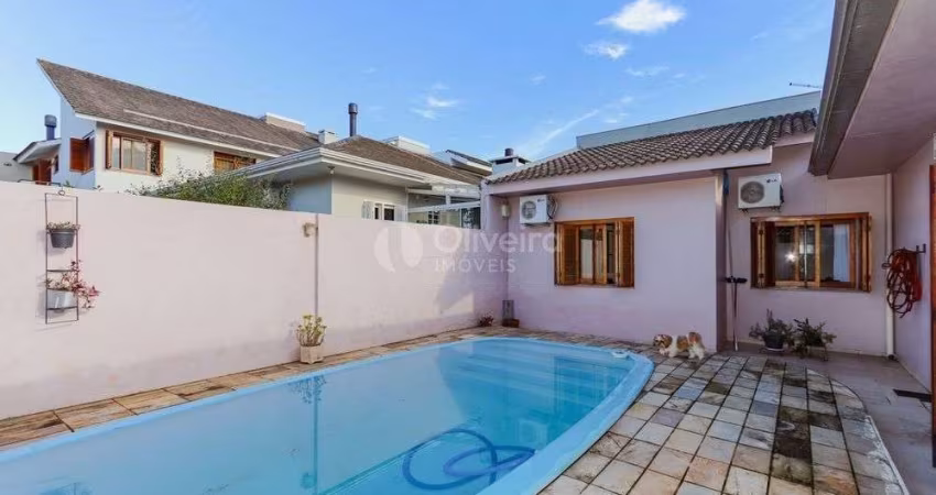 Casa a venda com 03 dormitórios (1 suíte)