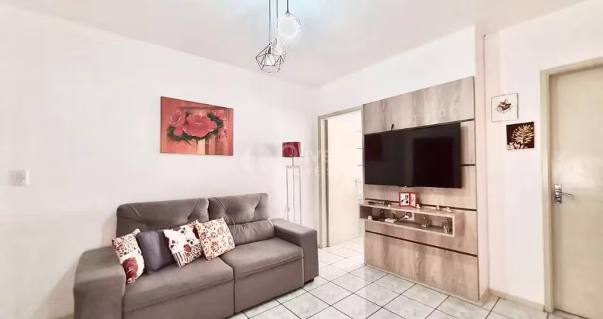 Apartamento 02 dormitórios com garagem!!