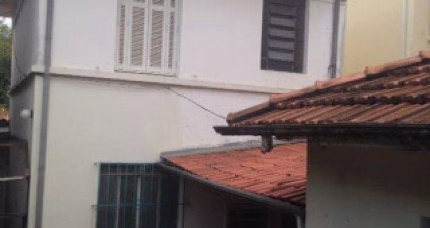 SOBRADO VILA POMPEIA, EXCELENTE TERRENO PARA INCORPORADORA.