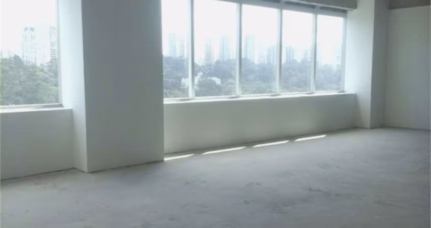 Sala comercial em empreendimento premiado!