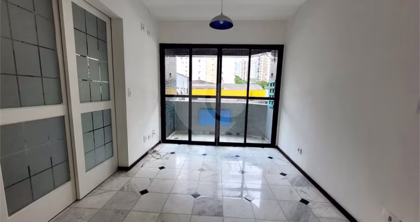 Apartamento com Terraço e Lazer - Moema Pássaros