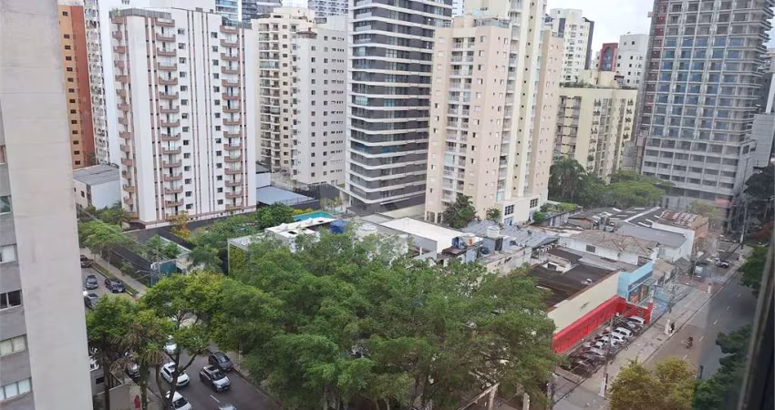 Apartamento com 3 Dormitórios, 3 suítes à venda,94m² - Vila Nova Conceição