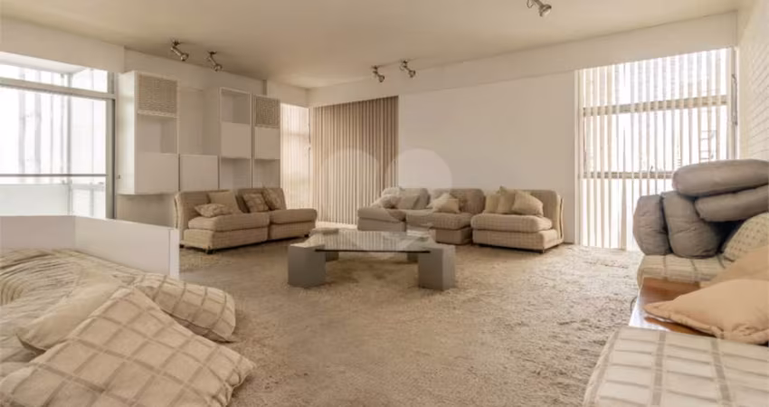 3 dormitórios 1 suite terraço 228m2