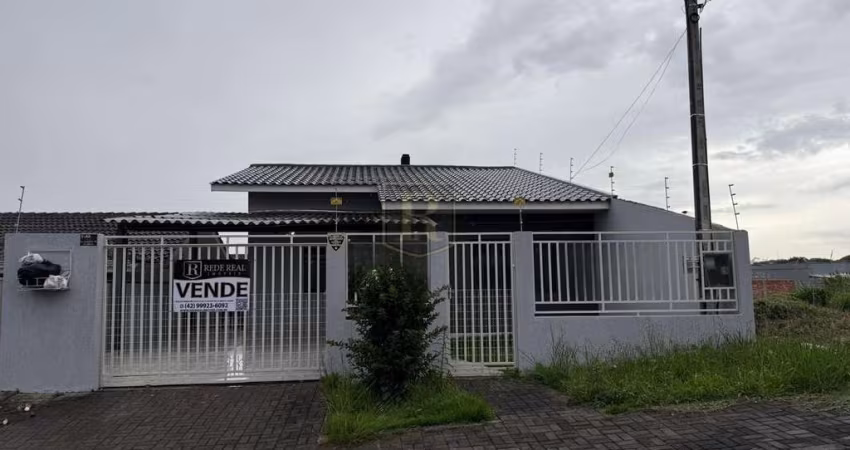 Casa para Venda em Guarapuava, Boqueirão, 3 dormitórios, 1 suíte, 2 banheiros, 1 vaga