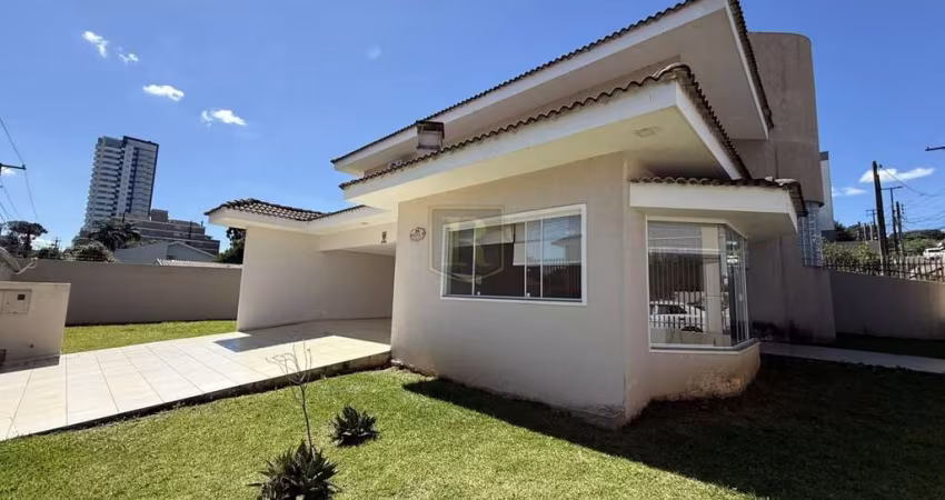 Imóvel Comercial para Locação em Guarapuava, Trianon, 3 dormitórios, 1 suíte, 3 banheiros, 4 vagas