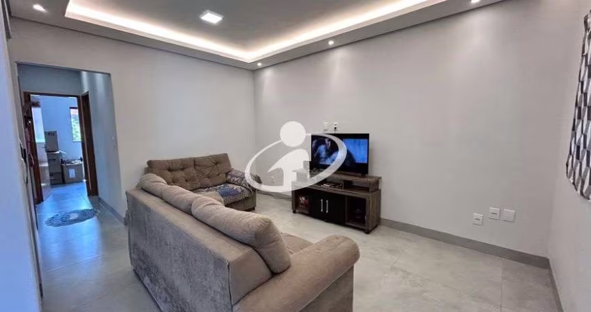 Casa com 3 quartos à venda no Jardim das Palmeiras, Uberlândia 