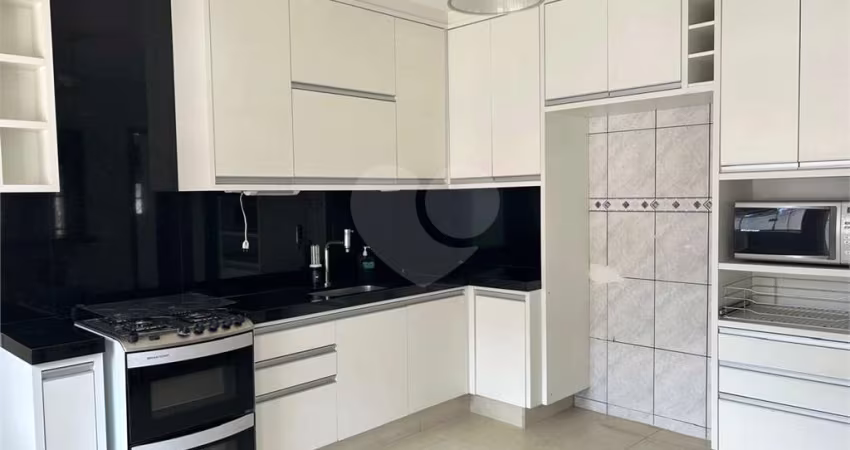 Condomínio com 3 quartos à venda ou para locação em São Joaquim - SP