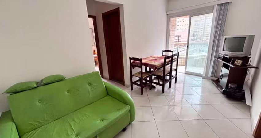Apartamento à venda na Aviação, Praia Grande-SP: 1 quarto, 1 sala, 1 banheiro, 1 vaga de garagem, 45m² de área. Confira já!