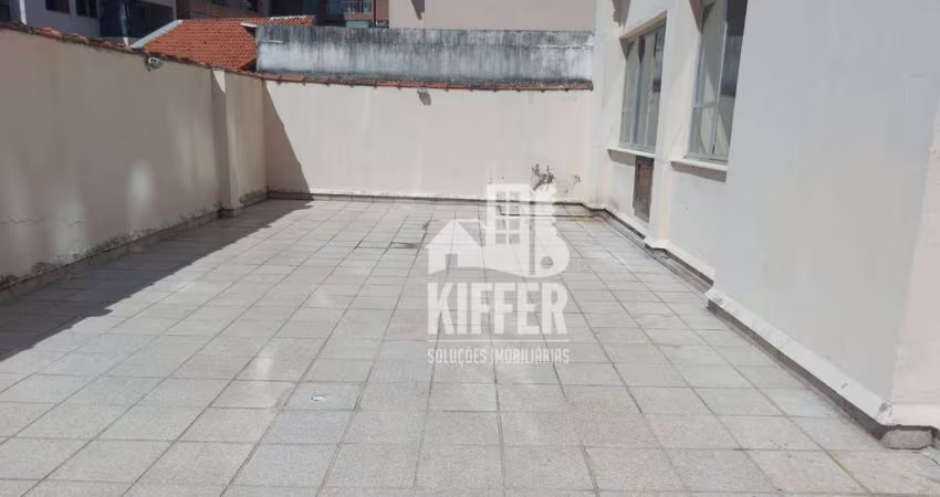 Apartamento Tipo Casa – Com Ampla Área Externa e Localização Privilegiada em Icaraí!