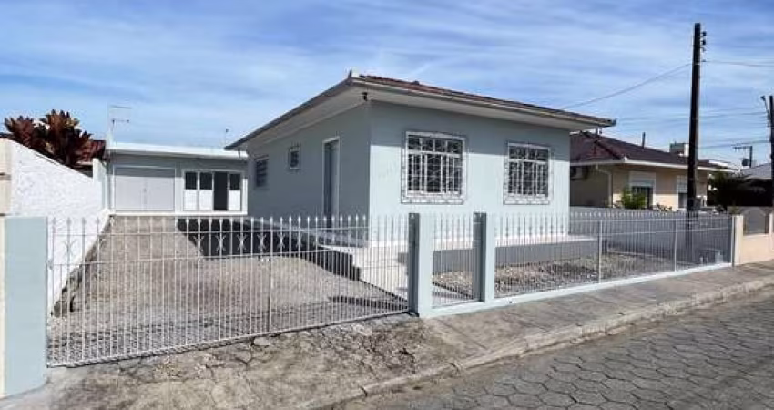 Casa com 3 quartos à venda na Antônio Gonçalves Chaves, 1077, Ponte do Imaruim, Palhoça