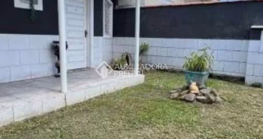 Casa com 2 quartos à venda na Rua Araçatuba, 541, Parque da Matriz, Cachoeirinha