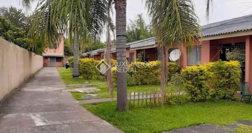 Casa em condomínio fechado com 2 quartos à venda na Rua Itália, 412, Niterói, Canoas
