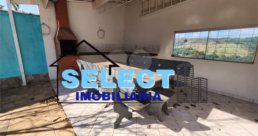 Casa de Luxo no Loteamento Residencial Ana Carolina Valinhos-SP: 4 Suítes, 5 Banheiros, 4 Vagas, 250m². Imperdível!