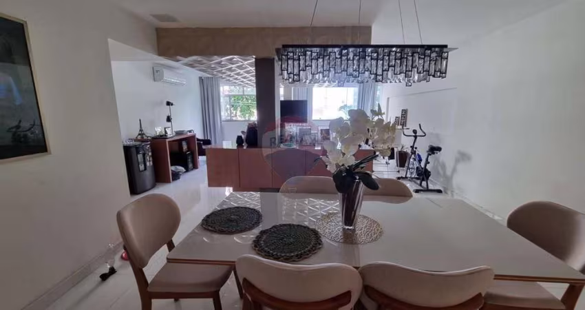 Apartamento todo reformado na Rua Setúbal, com móveis planejados, 3qts, 154m²
