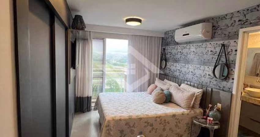 Apartamento duplex no Soho Residence