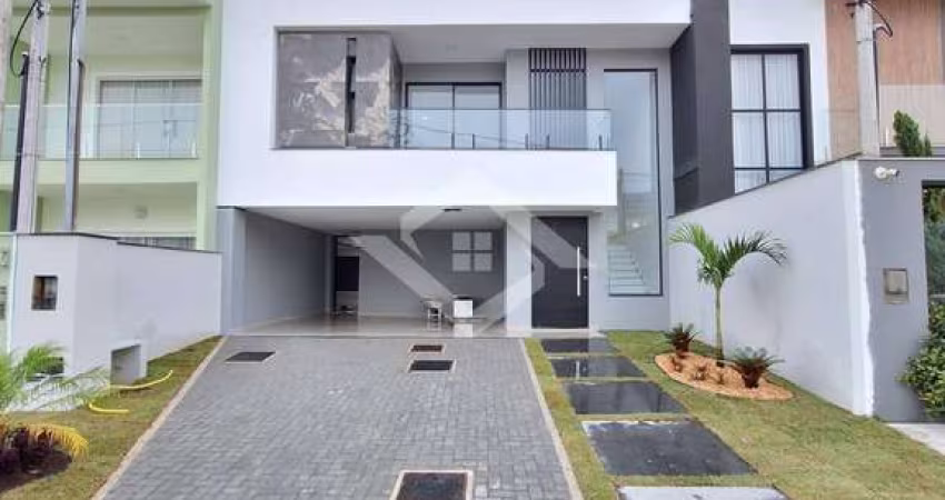 Casa de 3 suites, área gourmet e piscina, 251 m². Grand Park - Campo Grande
