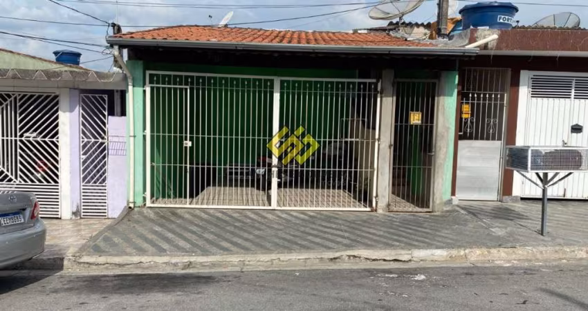 Vende-se Casa com 4 Dormitórios. Entrada de 90 mil mais parcelamento direto com proprietário