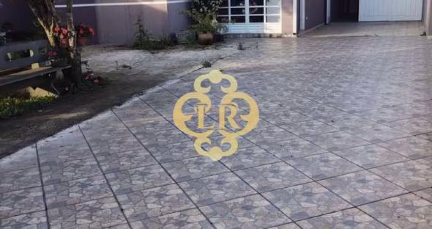 Casa com 4 dormitórios no Cruzeiro, São José dos Pinhais/PR