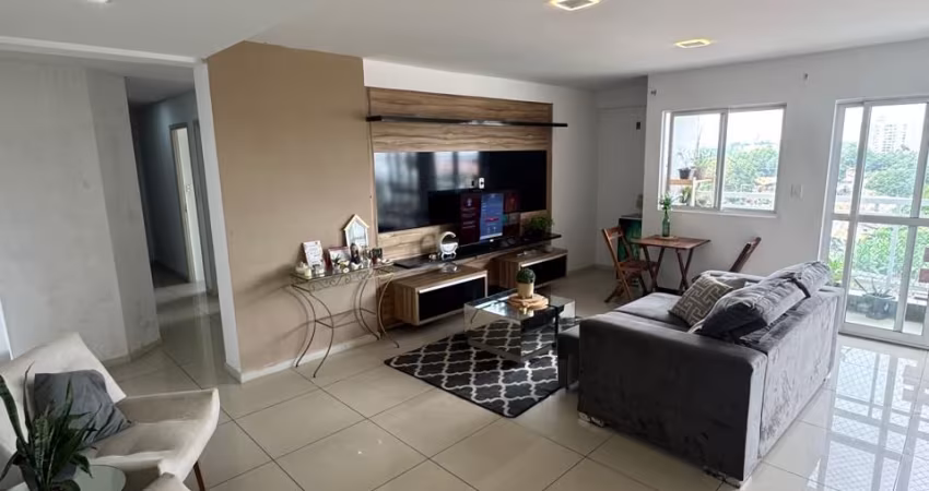 Alugo apartamento mobilado na avenida holandês