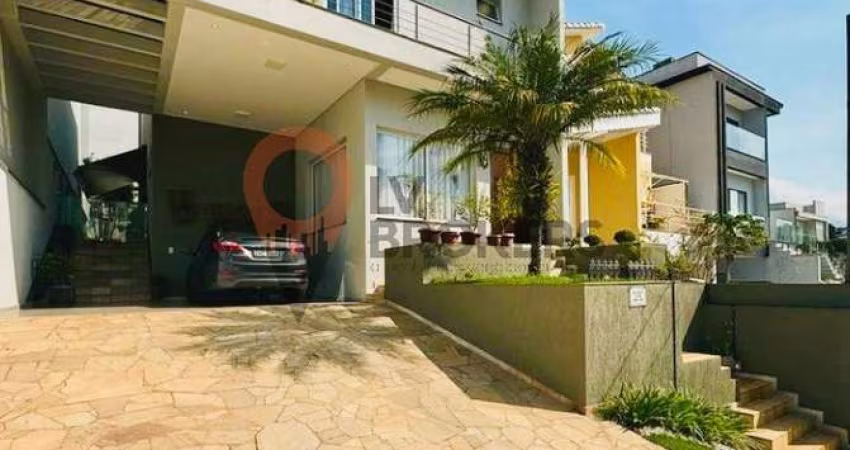 Casa de alto padrão em condomínio à venda em Mogi das Cruzes-SP, Residencial Colinas do Aruã: 3 quartos, 3 suítes, 2 salas, 5 banheiros, 4 vagas, 232m².