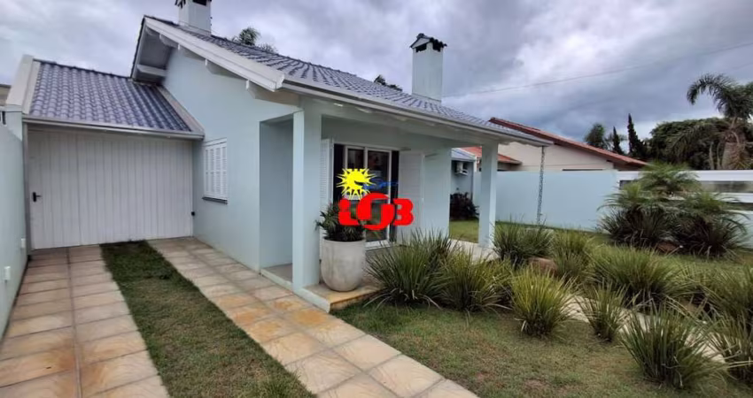 Casa com Piscina de alto padrão em Imbé - Centro
