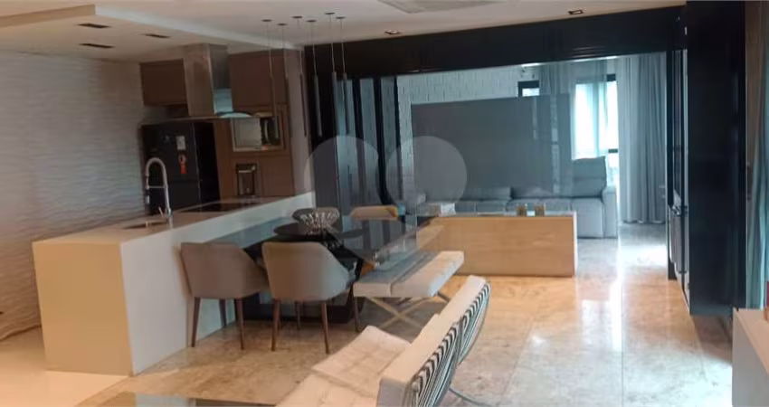 Cobertura com 3 quartos à venda em Vila Nova Conceição - SP