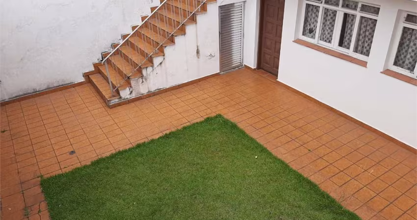 Casa térrea com 2 quartos à venda em Bosque Da Saúde - SP