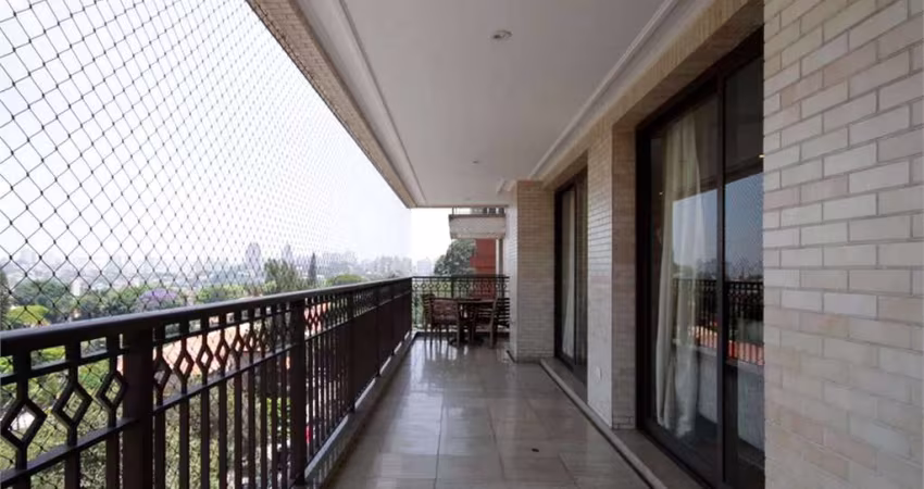 Apartamento com 3 quartos à venda em Consolação - SP