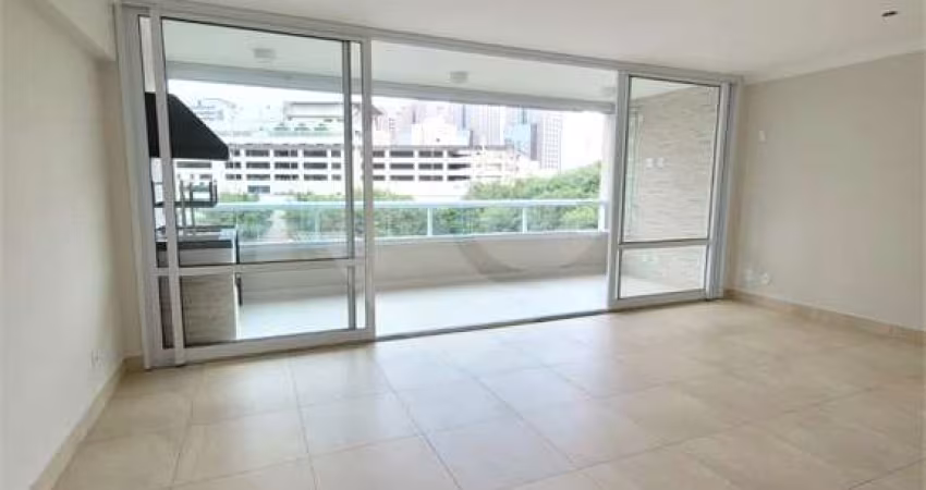 Apartamento com 3 quartos à venda em Água Branca - SP