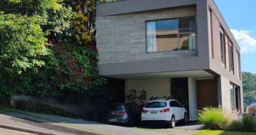 Casa mobiliada à venda no Residencial Gênesis II