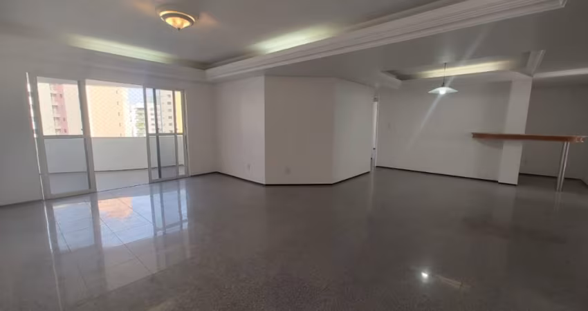 VENDO BELISSIMO APARTAMENTO NO EDIFICIO ZODIAC.