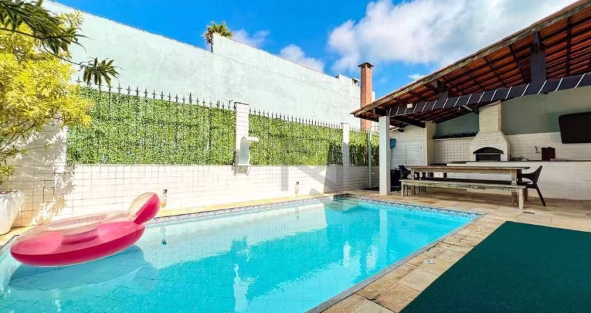 Casa com 6 dormitórios, 279 m² - venda por R$ 1.350.000,00 ou aluguel por R$ 7.520,00/mês - Balneário São Pedro - São Pedro da Aldeia/RJ