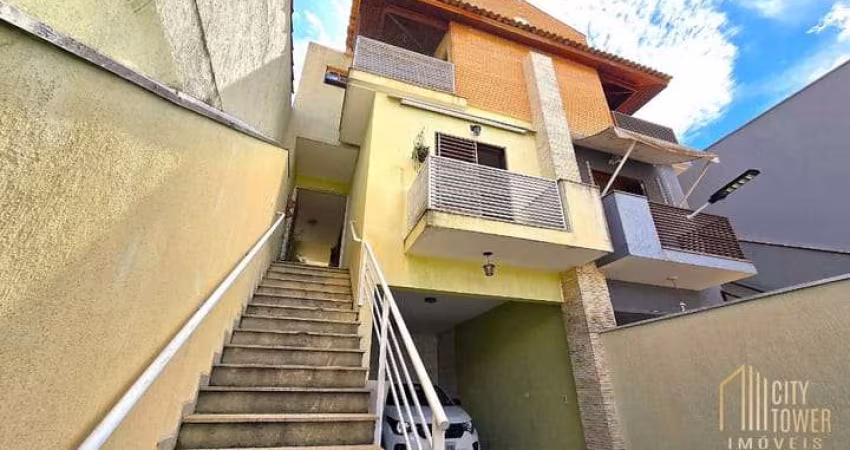 Casa tipo para venda com 4 quartos, sendo 3 suítes, 210m²