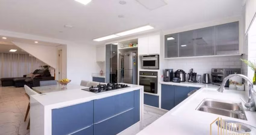 Casa tipo para venda com 5 quartos, sendo 4 suítes, 250m²